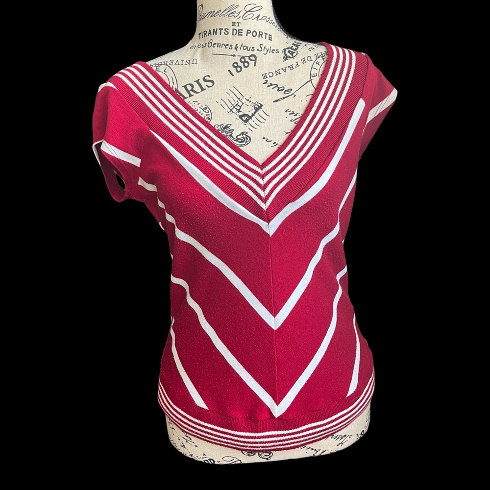 💚7 for $25!!  Charlotte Russe Sleeveless Sweater Vest Blouse